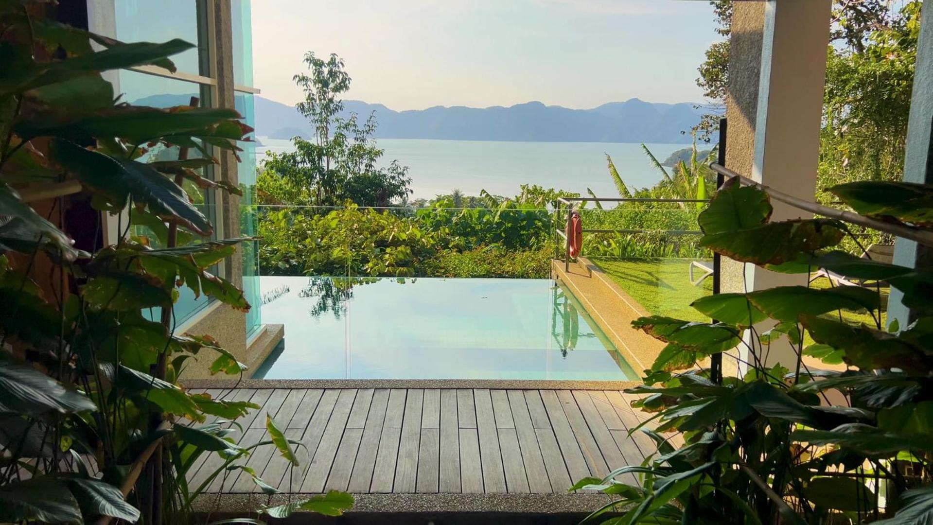 Ambong Pool Villas - Private Pool Pantai Cenang  Bagian luar foto